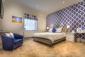 Deluxe Double Room | Individually decorated, iron/ironing board, free WiFi - Balincourt Guest House (Bournemouth)