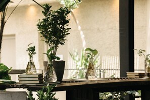 Terrace/patio - The Art Hotel Medellin (Medellín)