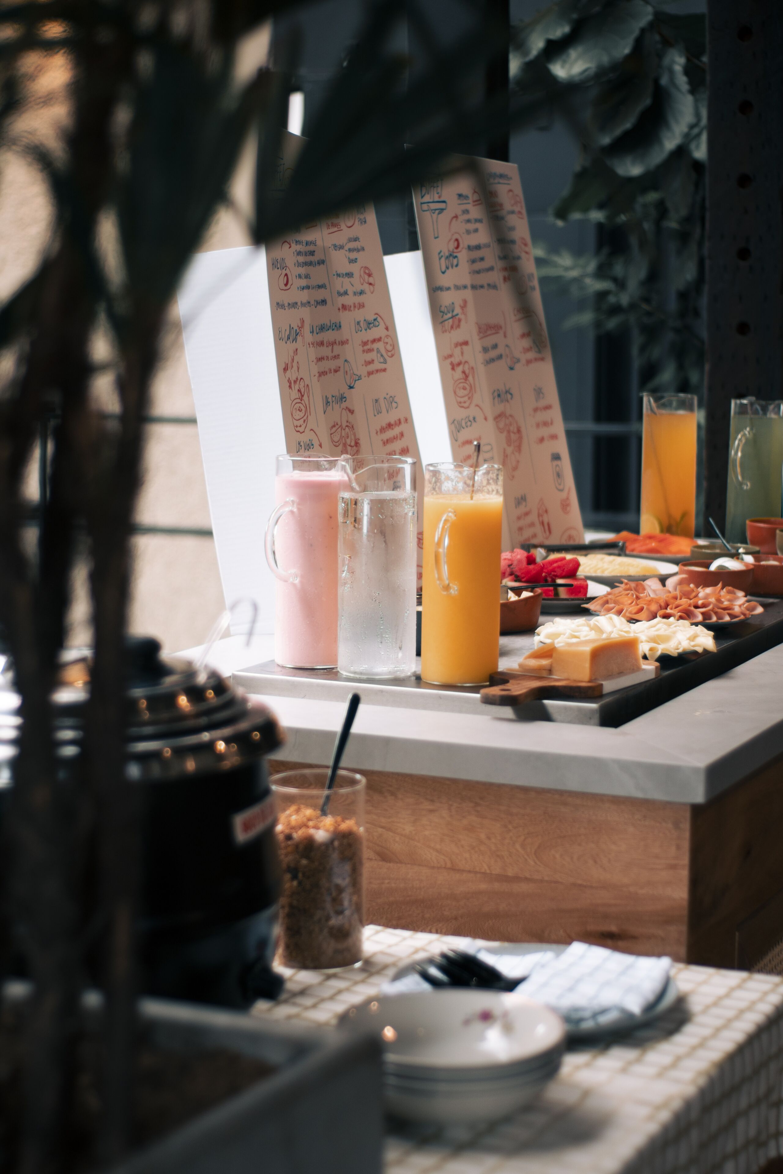 Petit déjeuner continental (60000 COP par personne)