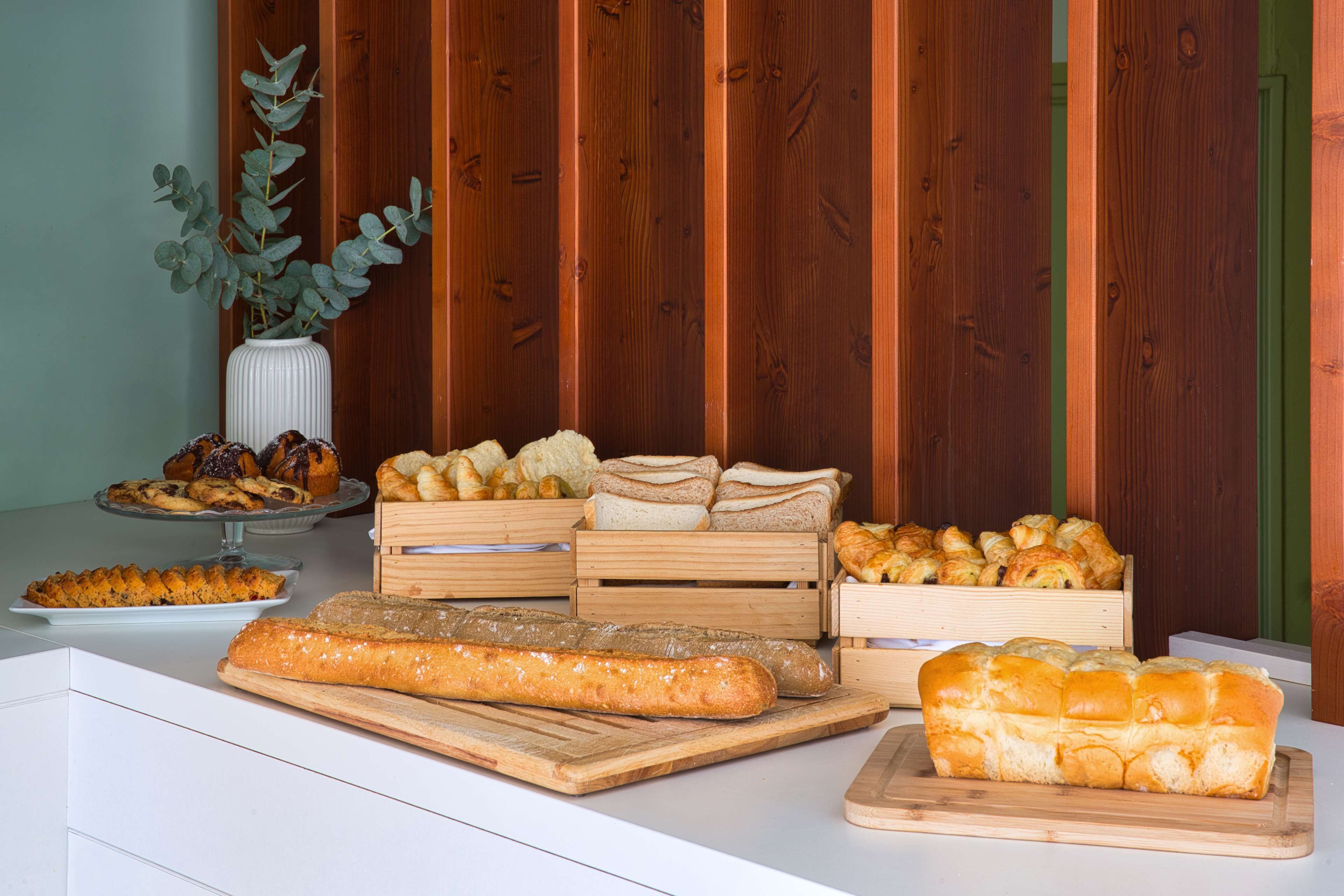 daily buffet breakfast (eur 13 per person)