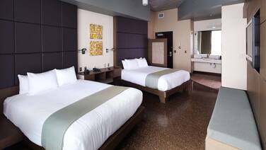 Tulyp, Tapestry Collection by Hilton