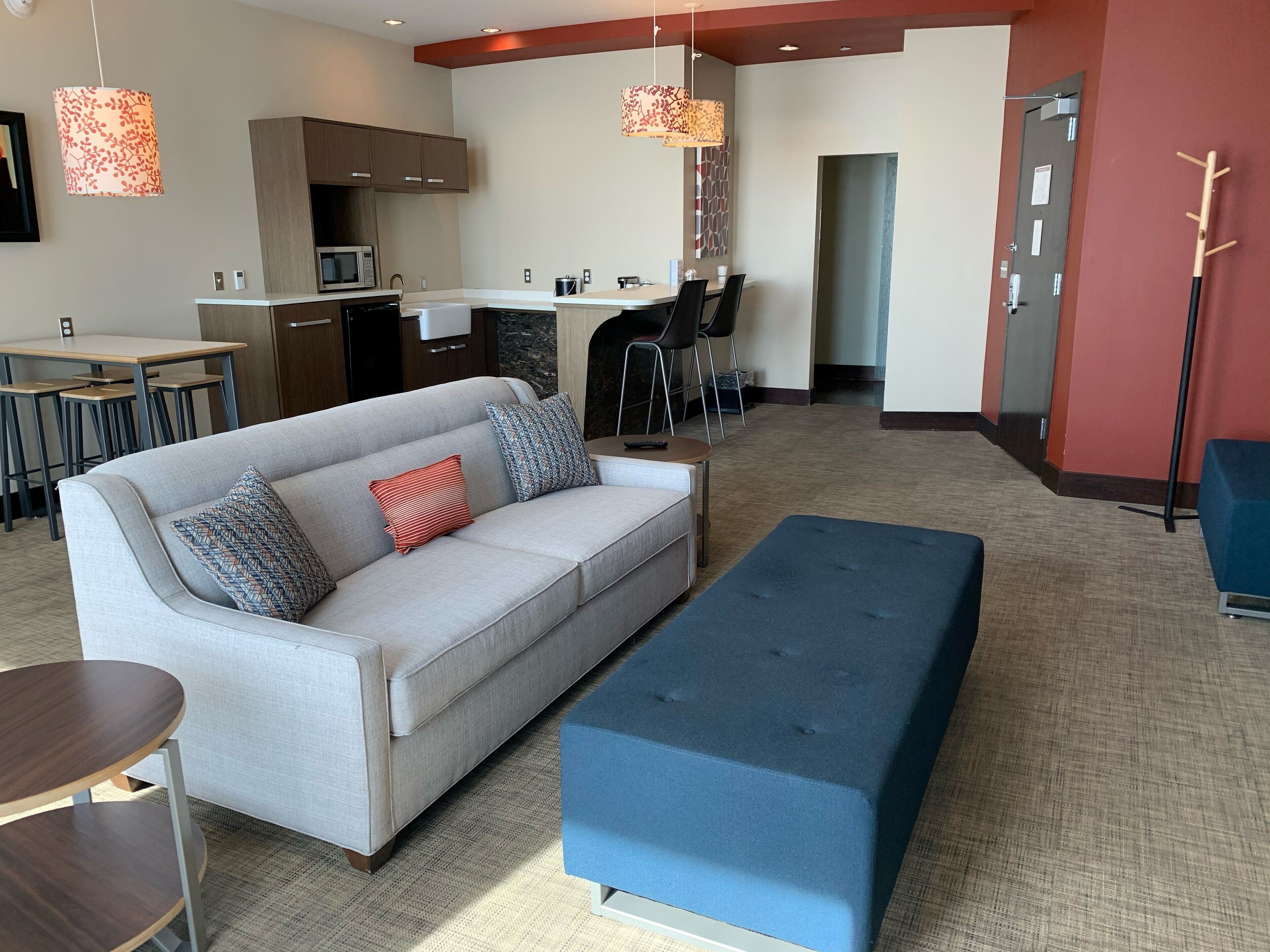 presidential suite | living area | tv