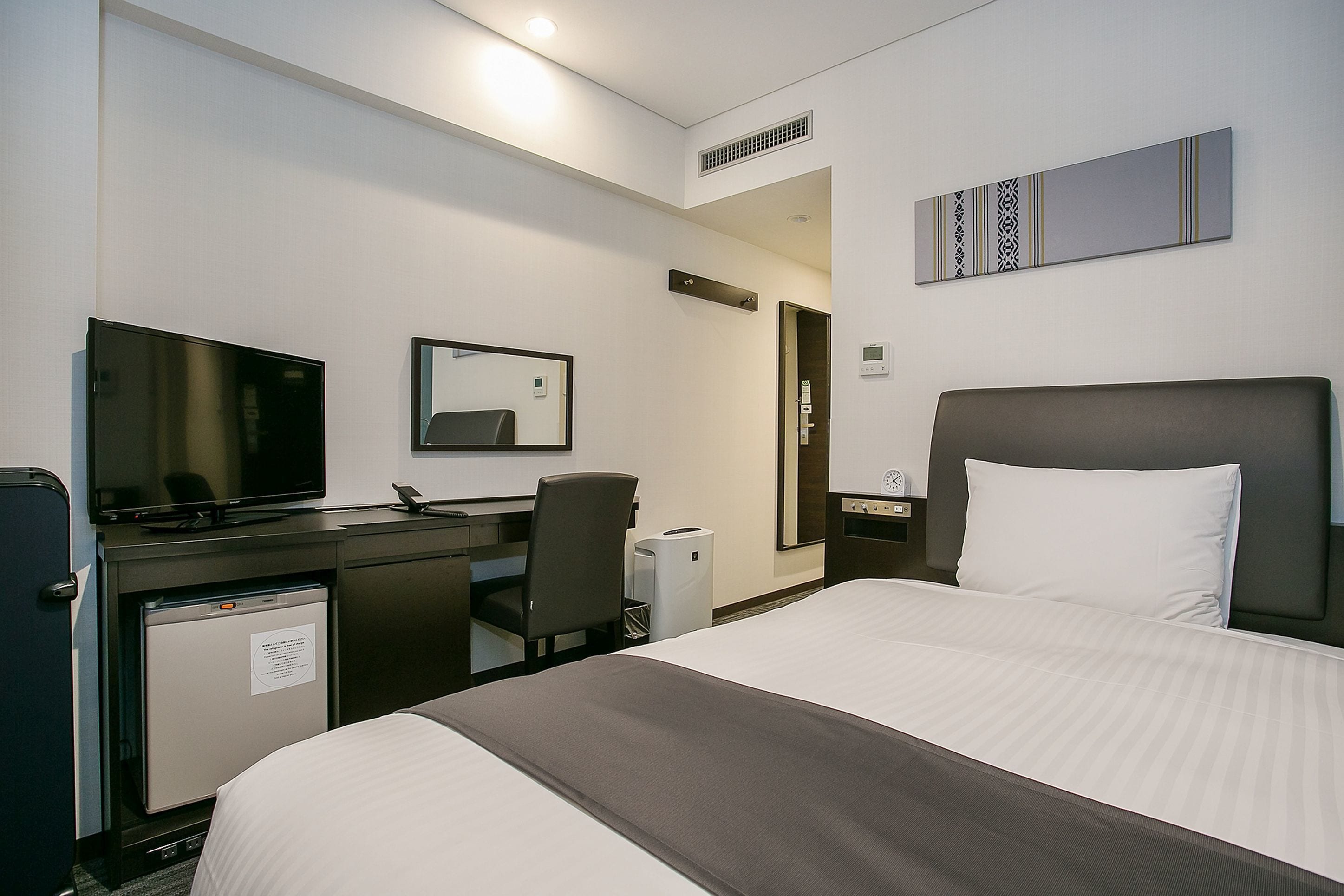 down duvets, minibar, desk, blackout curtains