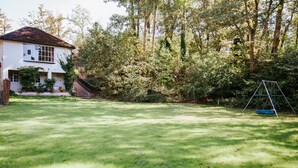 Garden - Bluebell House (Windsor)