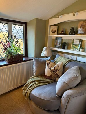 Classic Cottage | 1 bedroom, Egyptian cotton sheets, premium bedding - Broadlands Hotel - Adults Only (Cheltenham)