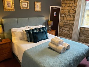 Standard Double Room | 1 bedroom, Egyptian cotton sheets, premium bedding - Broadlands Hotel - Adults Only (Cheltenham)