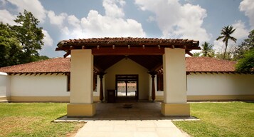 Entrada al alojamiento