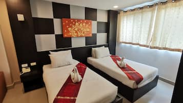 Minibar, in-room safe, individually furnished, desk