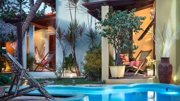 Outdoor pool, open 9:30 AM to 7:30 PM, sun loungers