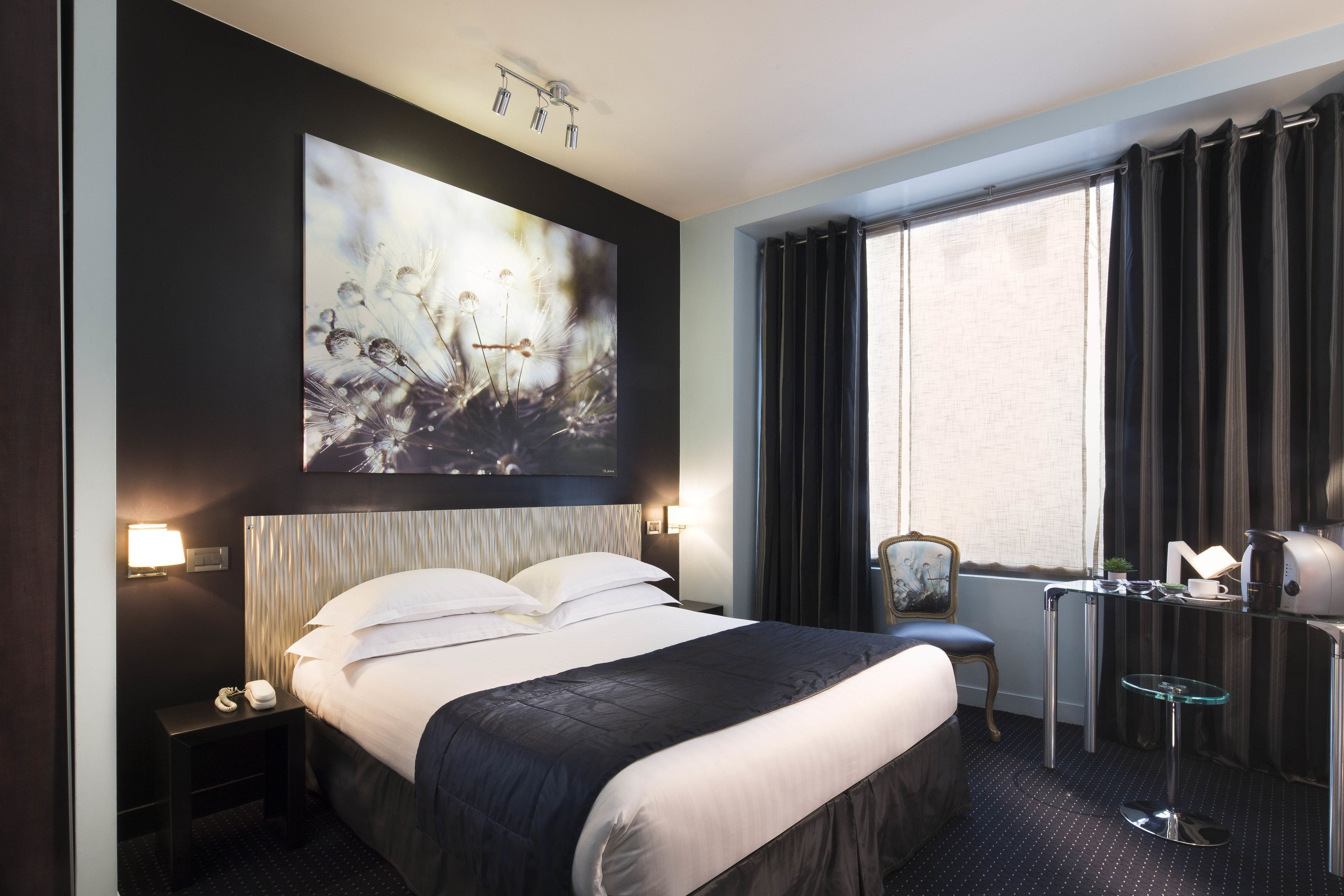 double room (plaisir) | premium bedding, pillow-top beds, minibar, in-room safe