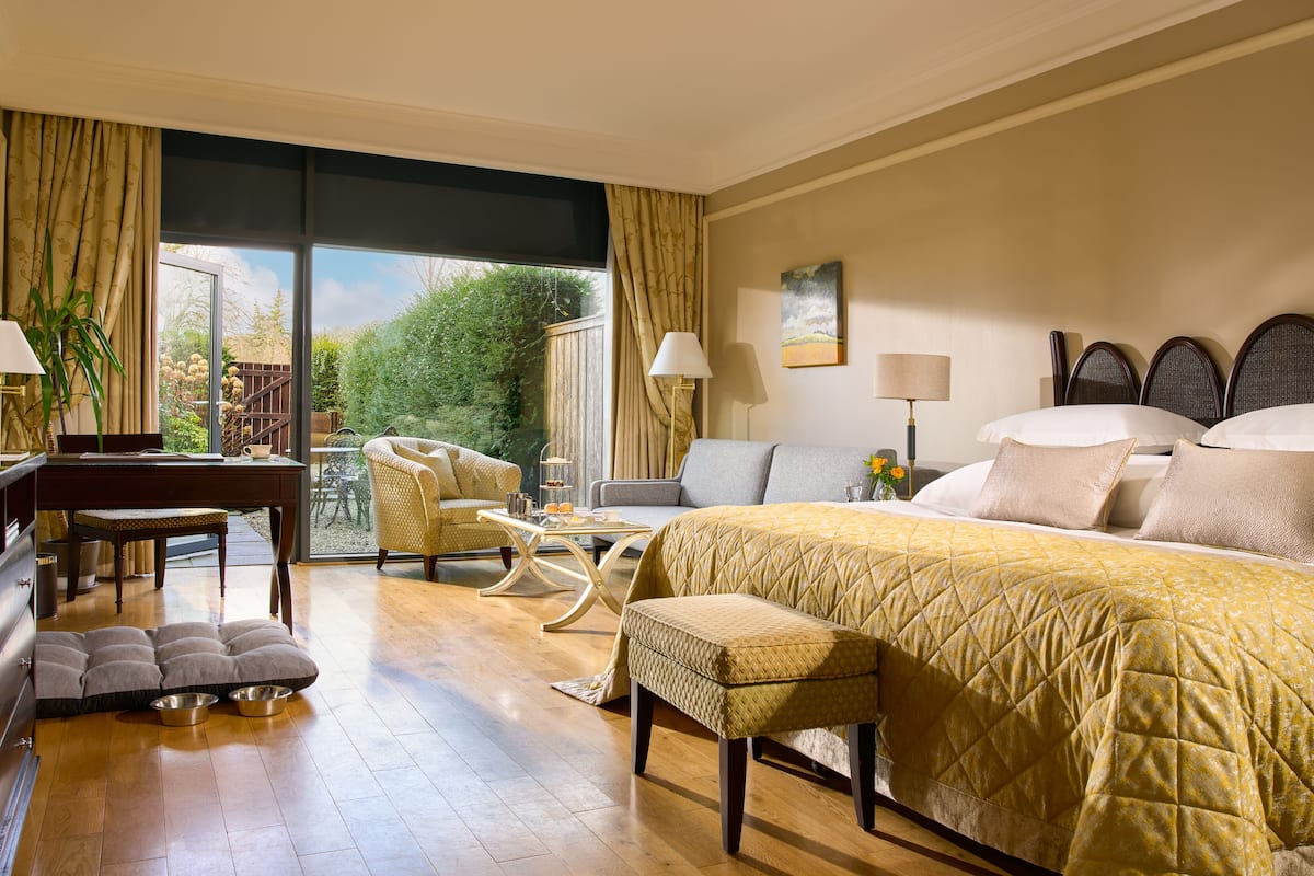 garden deluxe room | 1 bedroom, premium bedding, in-room safe, desk