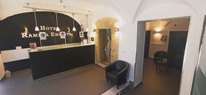 Reception - Hotel Rambla Emérita (Merida)