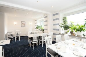 منطقة تناول الإفطار