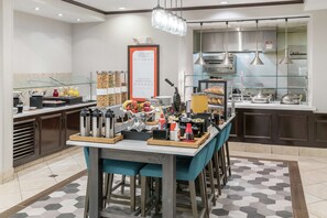 Daily full breakfast for a fee - Hilton Garden Inn Dothan (Dothan)