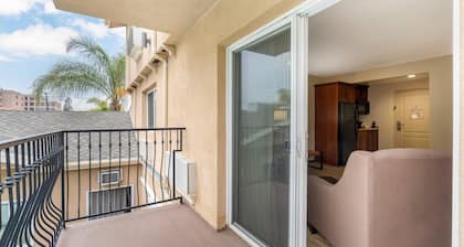 Comfort Inn Cockatoo near LAX Airport