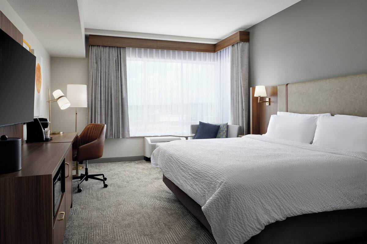 In-room safe, desk, blackout curtains, iron/ironing board
