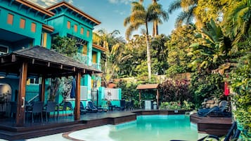 Outdoor pool, open 7:00 AM to 9:00 PM, pool umbrellas, pool loungers