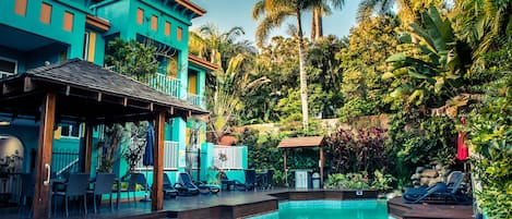 Outdoor pool, open 7:00 AM to 9:00 PM, pool umbrellas, pool loungers