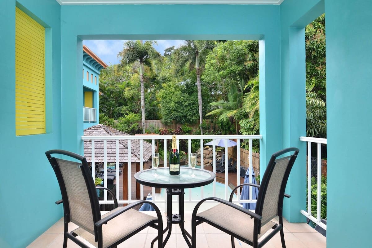 1 Bedroom Pool View (Adults Only) | Balcony