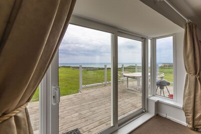 Elements Hotel and Bistro