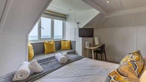 Double or Twin Room, Ensuite, Sea View - Elements Hotel and Bistro (Bude)