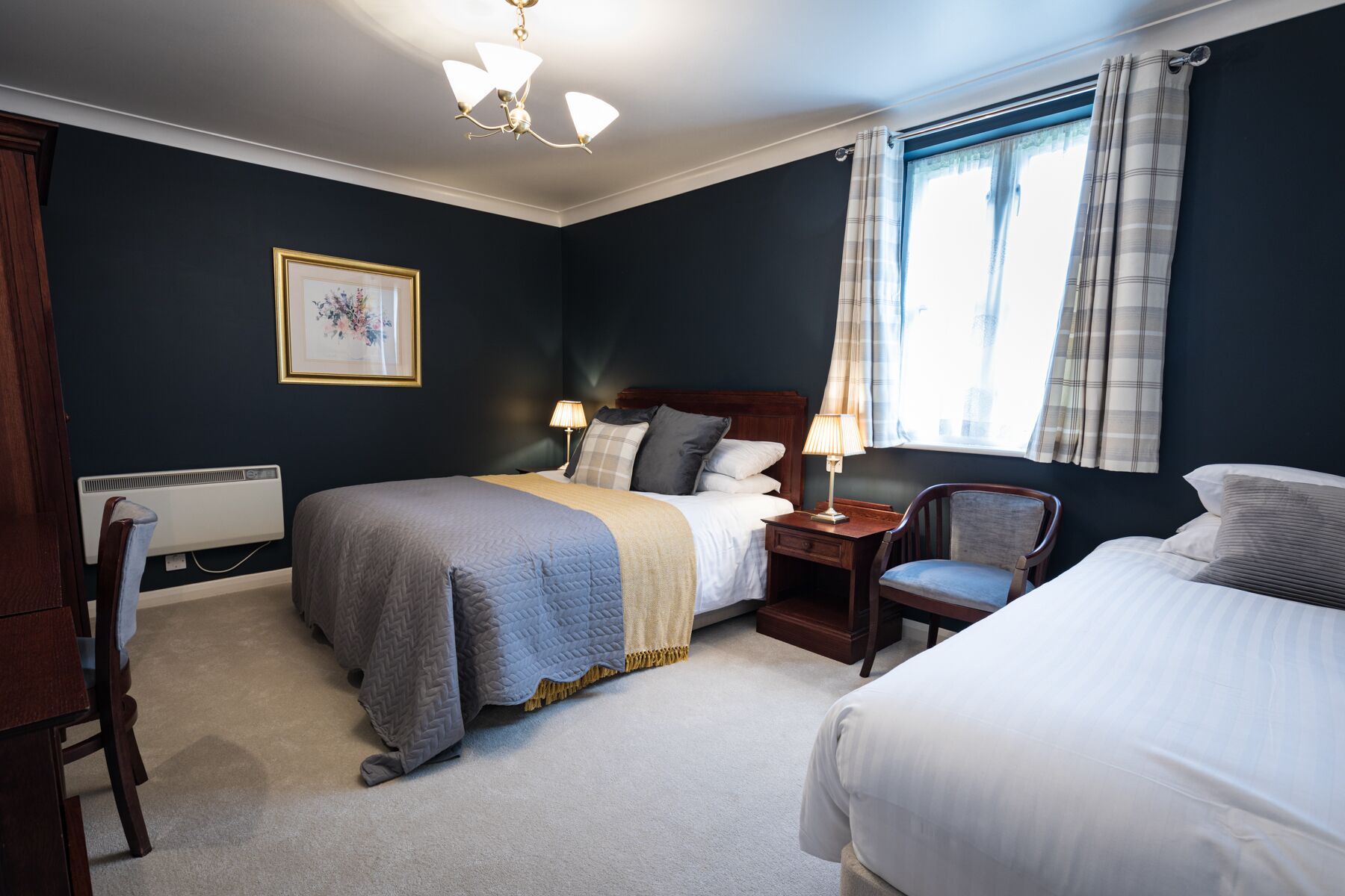 triple room, ensuite (priced  2 people sharing) | 1 bedroom