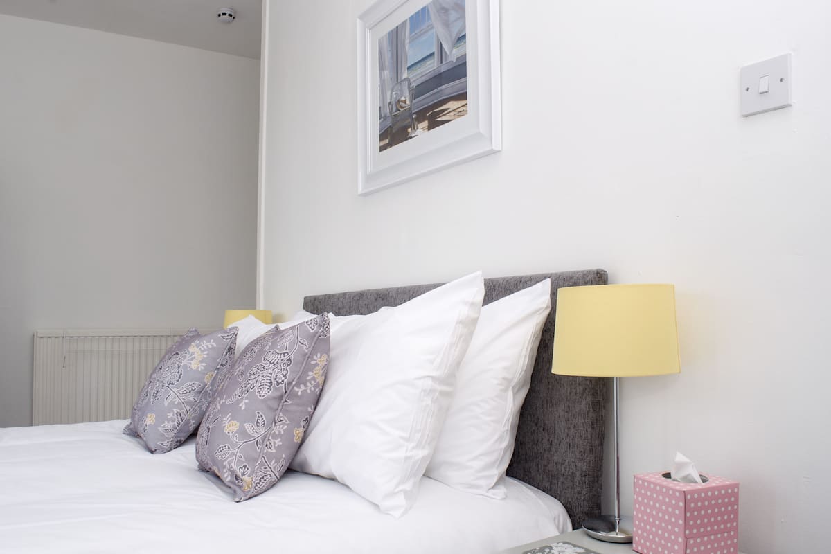 Premium Double Room | Iron/ironing board (on request), WiFi (free)