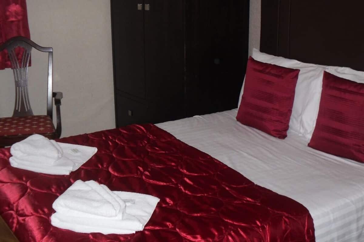 Standard Quadruple Room, Ensuite (4 Adults)