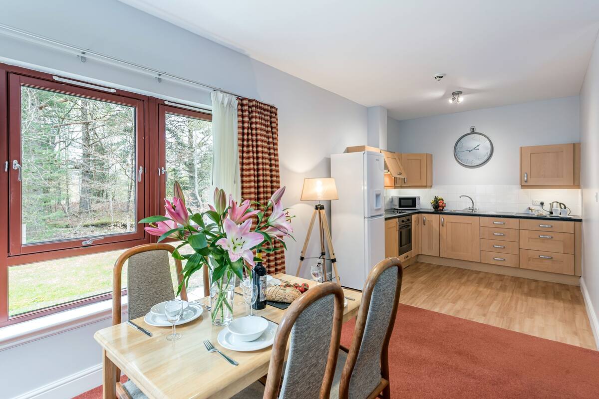 apartment, private bathroom | shared kitchen