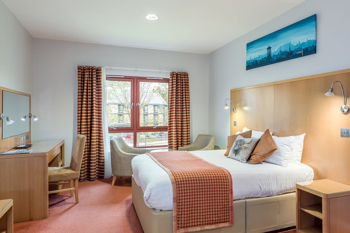 Habitación doble, baño privado (Wheelchair Access) | Wifi gratis
