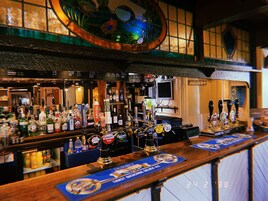 Bar (en el alojamiento)