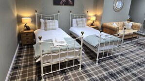Standard Twin Room, Ensuite