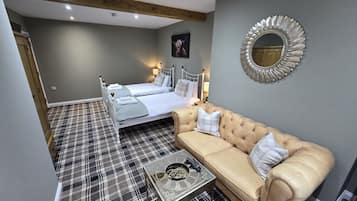 Chambre Standard avec lits jumeaux, salle de bain attenante