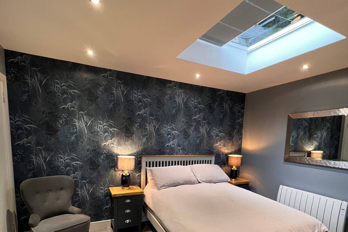 Chambre Double, salle de bains attenante (Cabin - Pet Friendly )