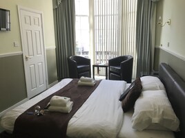 隔音、熨斗/熨板、免费 WiFi、床单