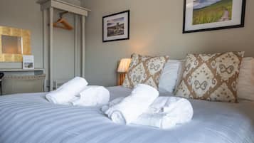 Double Room, Ensuite | Premium bedding, individually decorated, individually furnished, desk