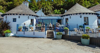 The Pierhouse Hotel