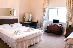 In-room safe, free WiFi, bed sheets