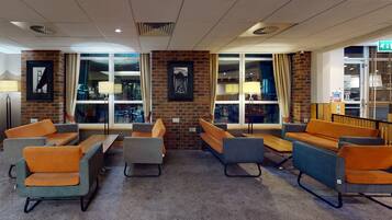 Sala de estar en el lobby