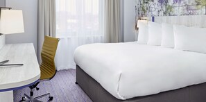 Standard Double Room | Hypo-allergenic bedding, in-room safe, desk, iron/ironing board