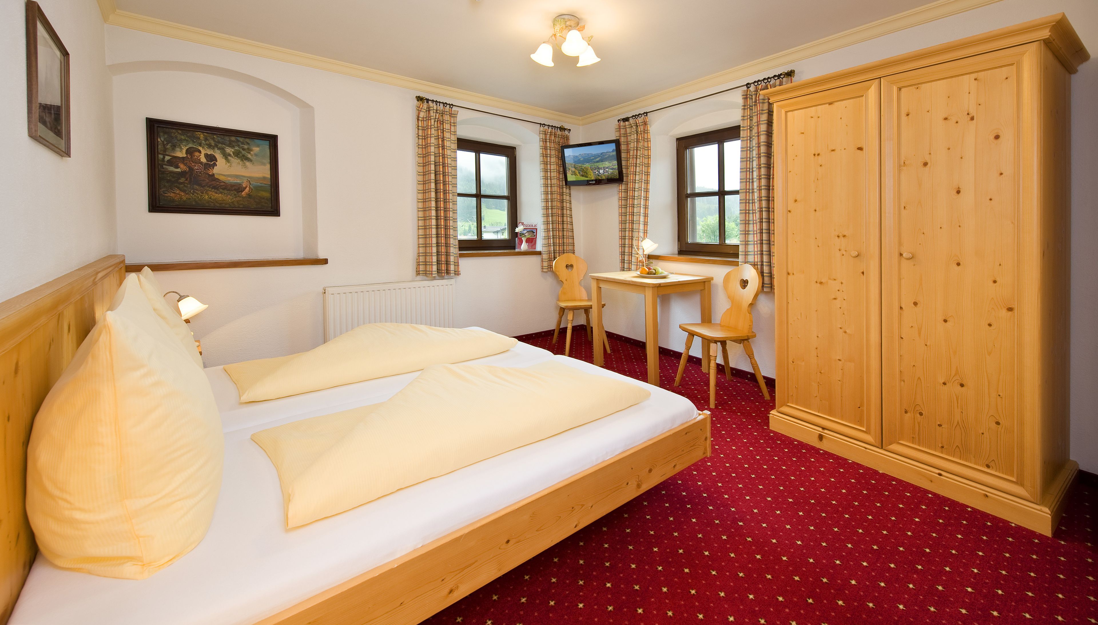 double room | premium bedding, in-room safe, wifi, bed sheets