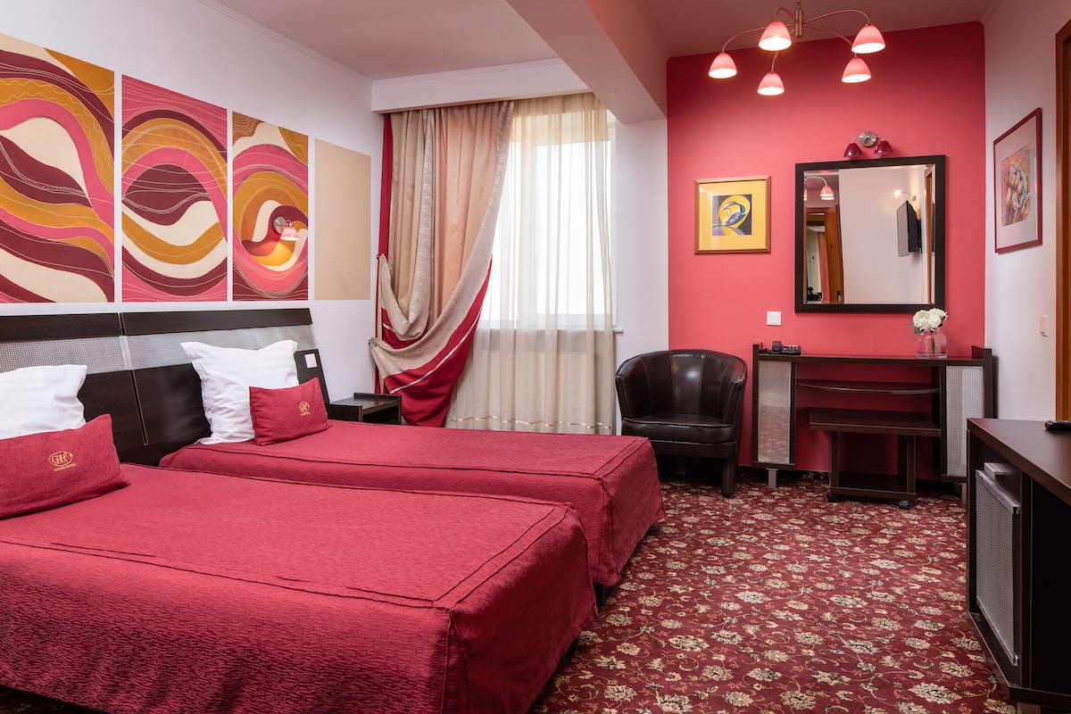 Chambre Standard (without Balcony) | Draps en coton égyptien, coffre-fort, décor unique, ameublement unique