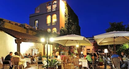 Hotel Palazzo Pischedda