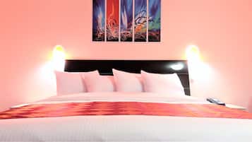 Premium Comfort Room, 1 King Bed | Premium bedding, desk, blackout curtains, iron/ironing board