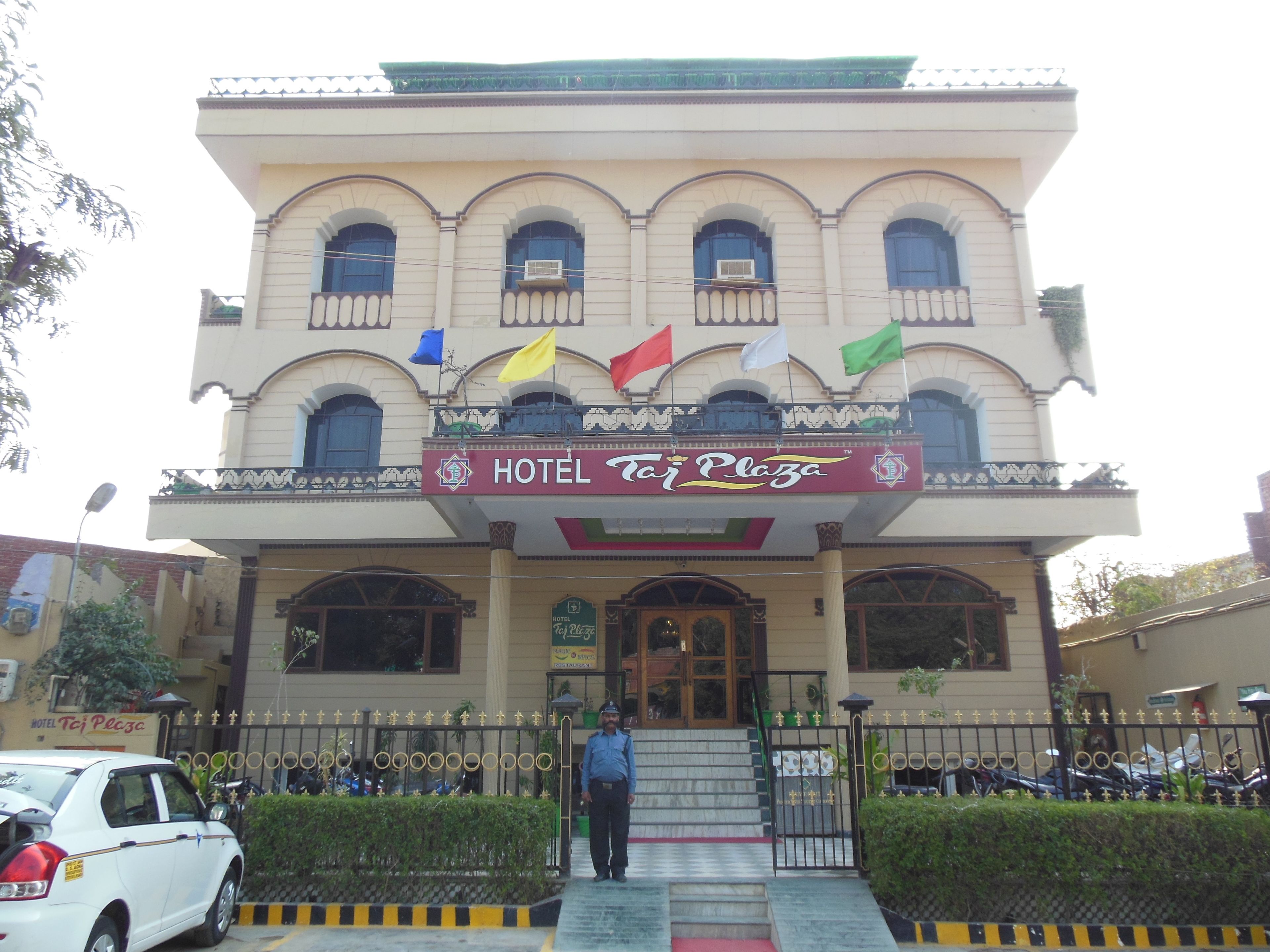 Photo - Hotel Taj Plaza, VIP Road, Agra