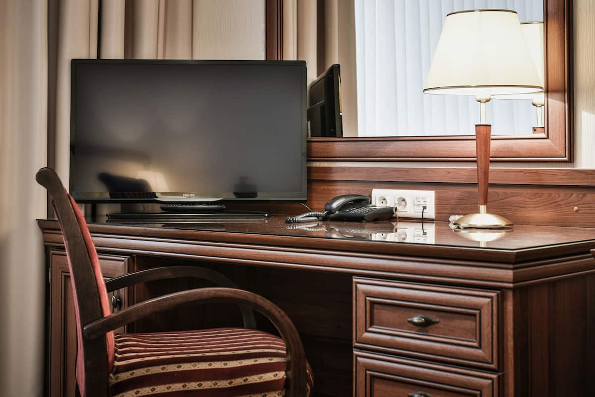 In-room business center