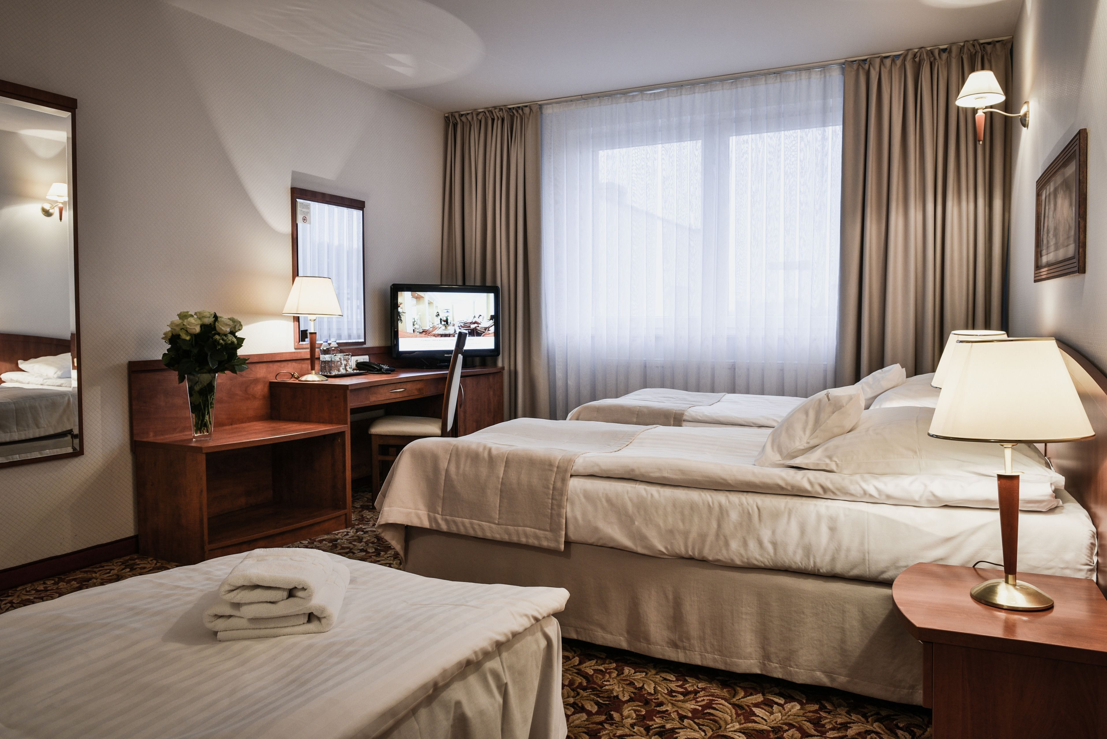 Hypo-allergenic bedding, in-room safe, individually decorated