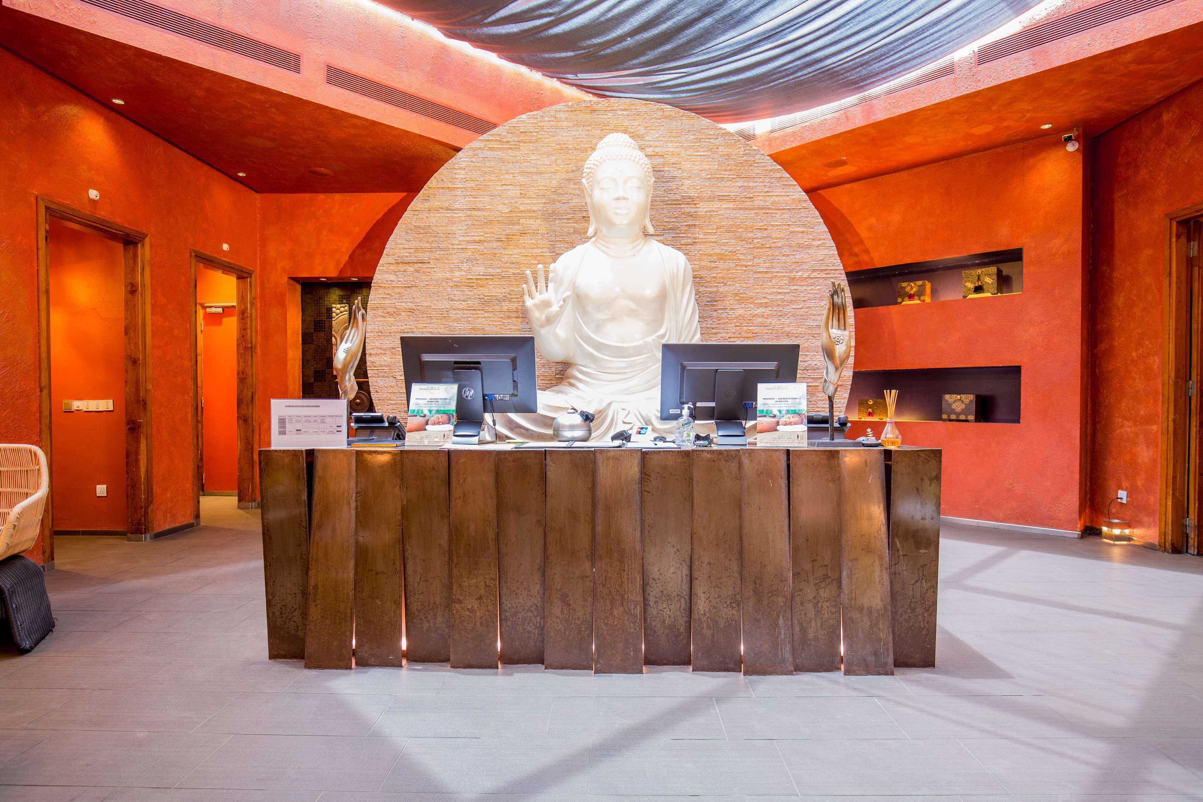 Body treatments, facials, massage/treatment rooms