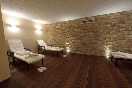 Treatment room. Hotel Café Nothnagel