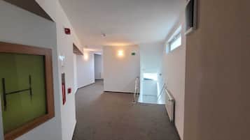 Minibar, Zimmersafe, Schreibtisch, schallisolierte Zimmer